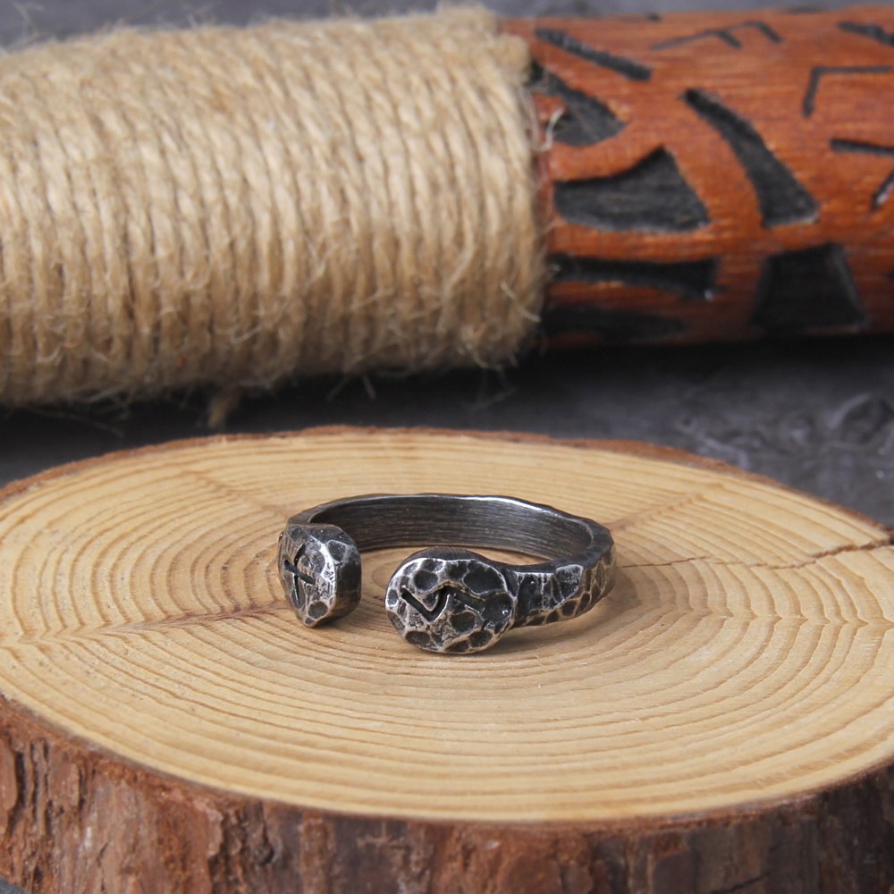 The Norse Amulet Ring