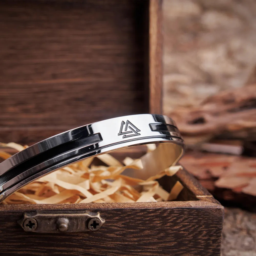 Valknut Apex Bracelet