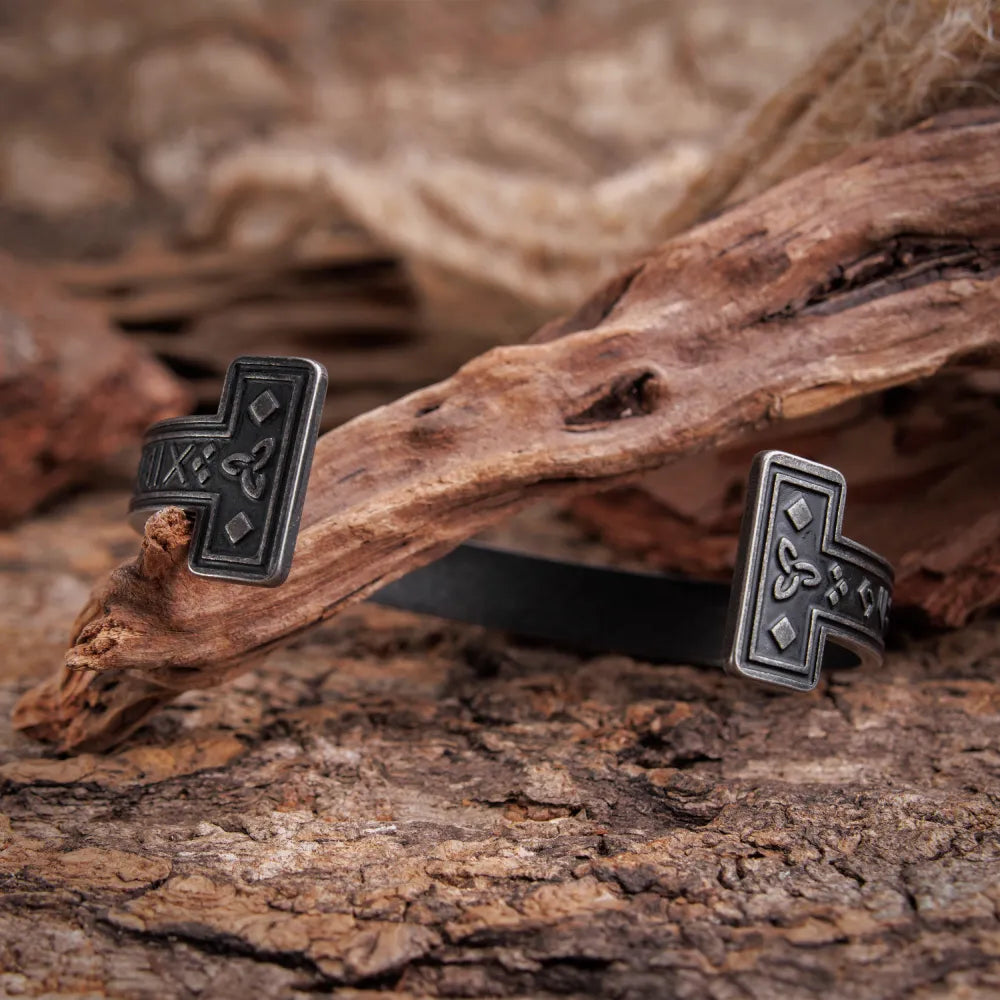 Rune Oath Bracelet