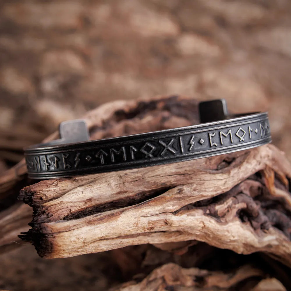 Rune Oath Bracelet