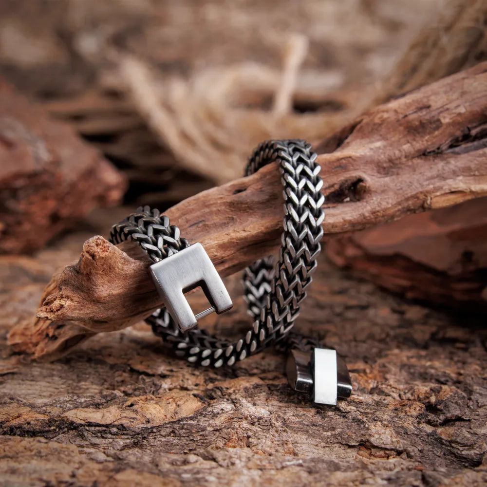 Chain Apex Bracelet