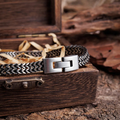 Chain Apex Bracelet