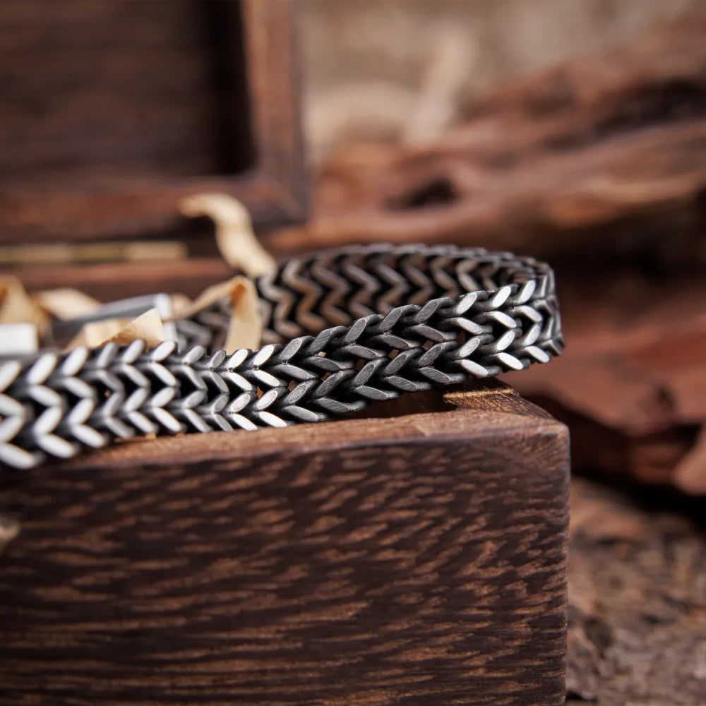 Chain Apex Bracelet