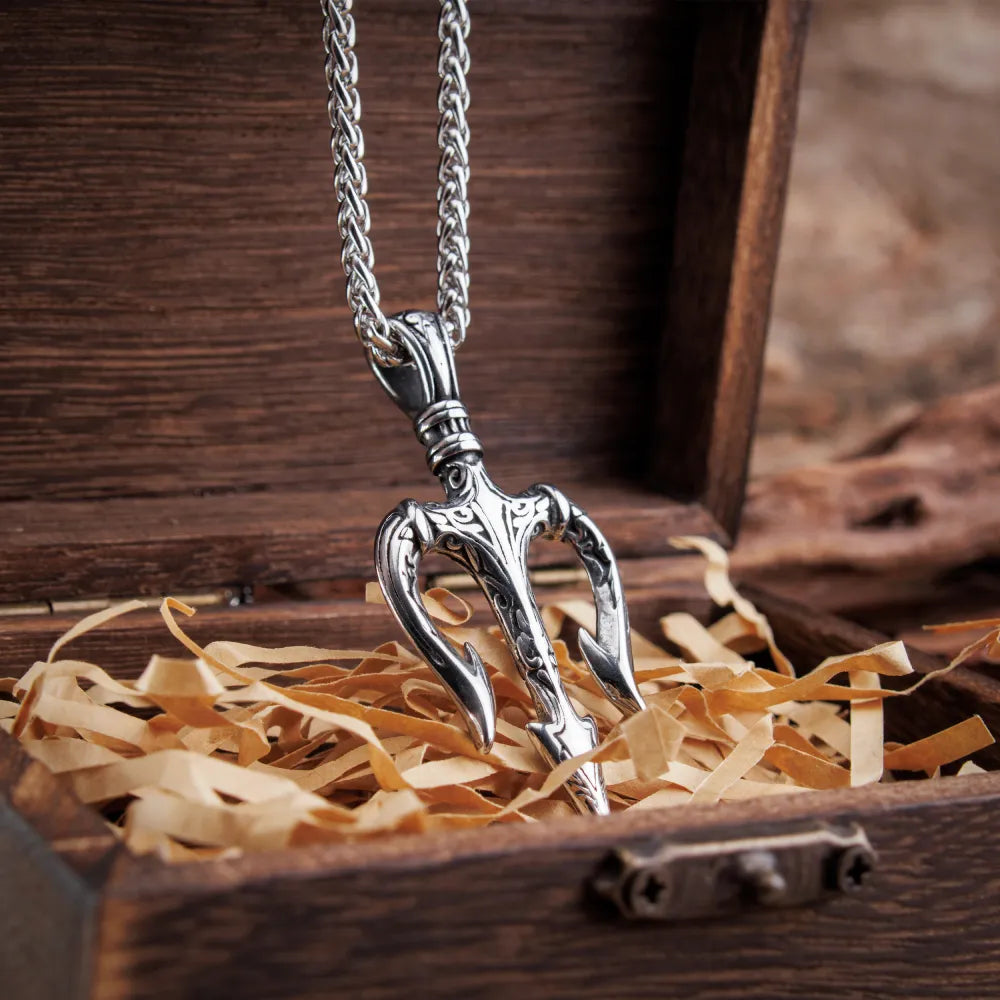 Trident Abyss Necklace