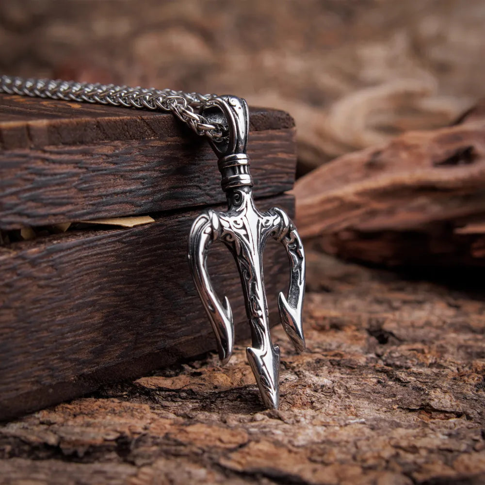 Trident Abyss Necklace
