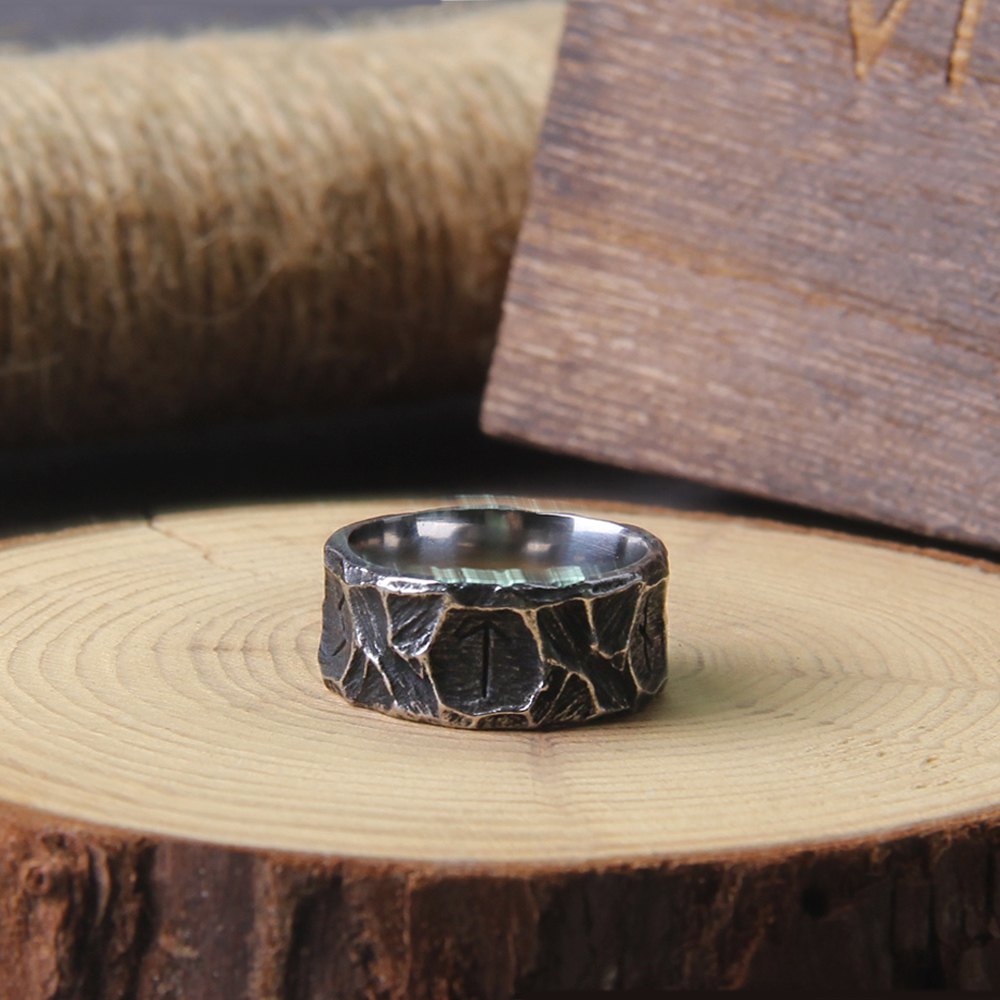 Norse Amulet Runes Ring – Viking Oath