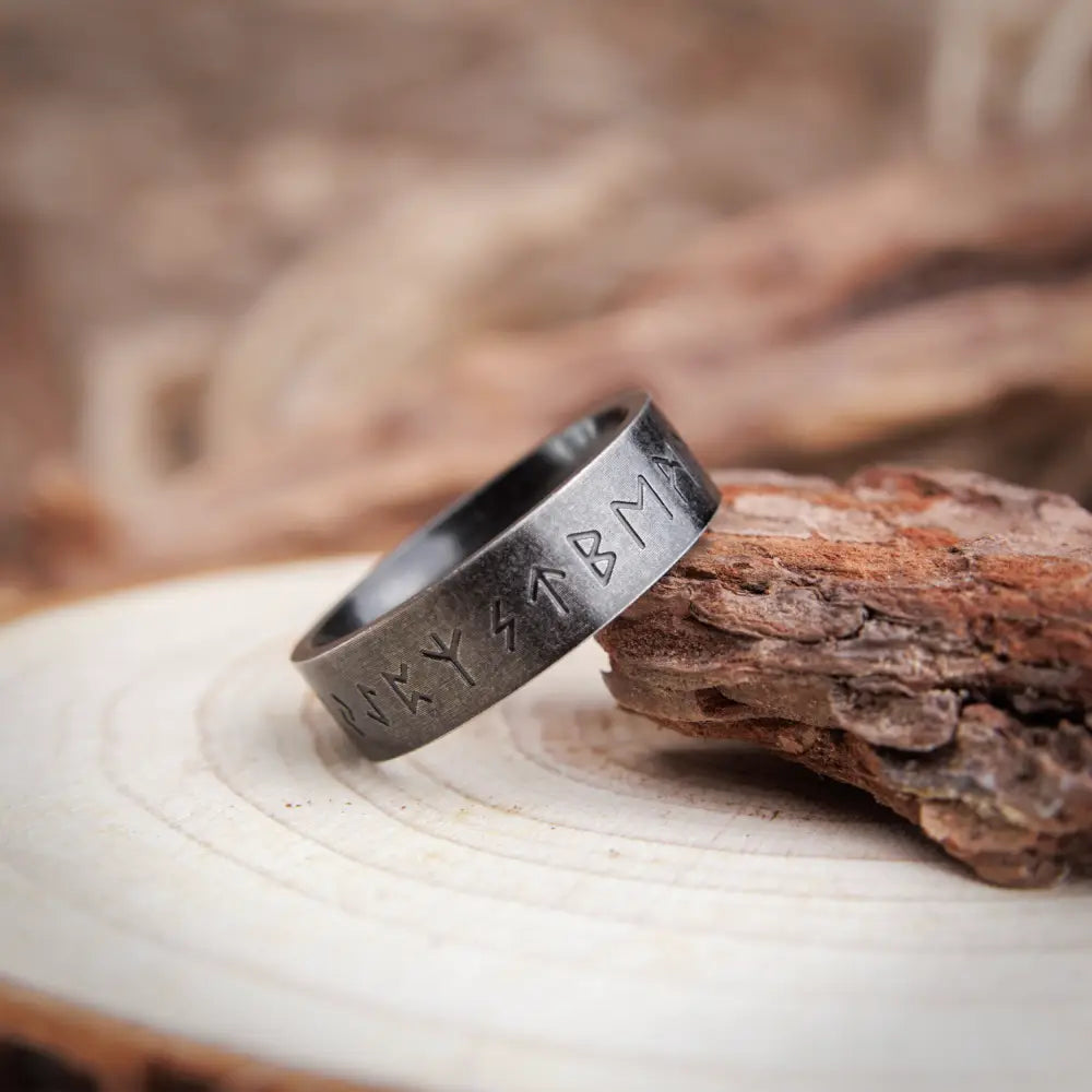 Amulet Runes Ring