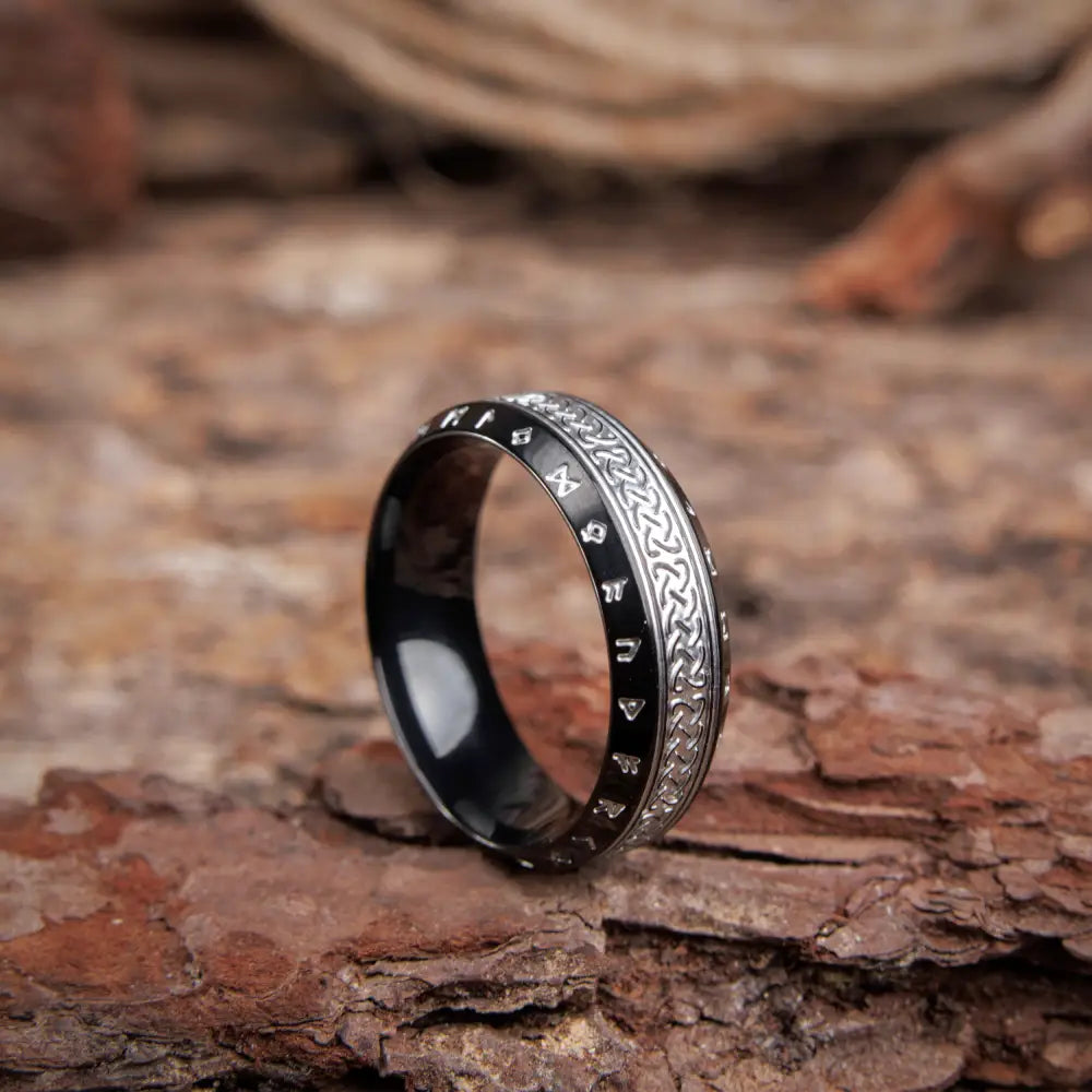 The Runes Ring