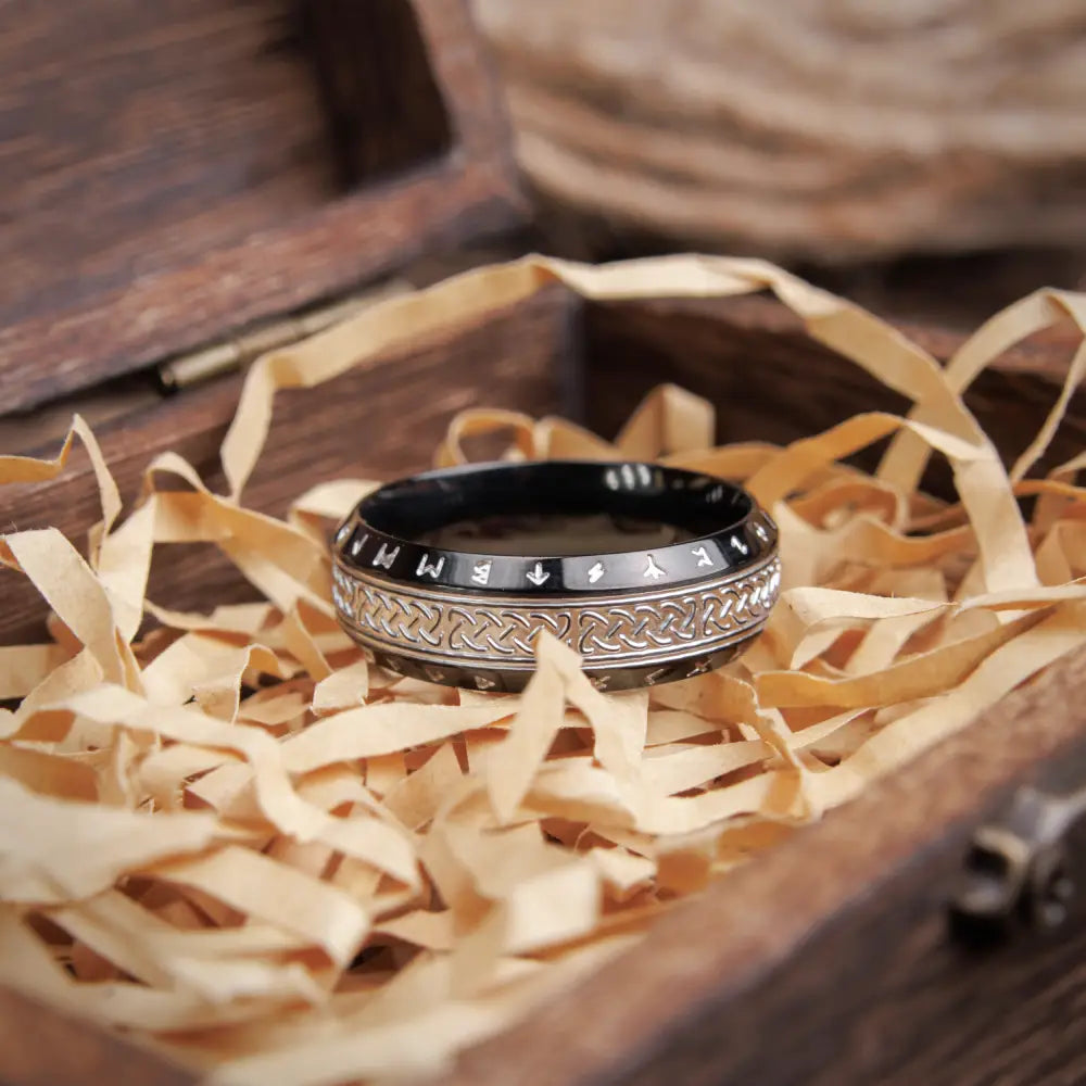 The Runes Ring