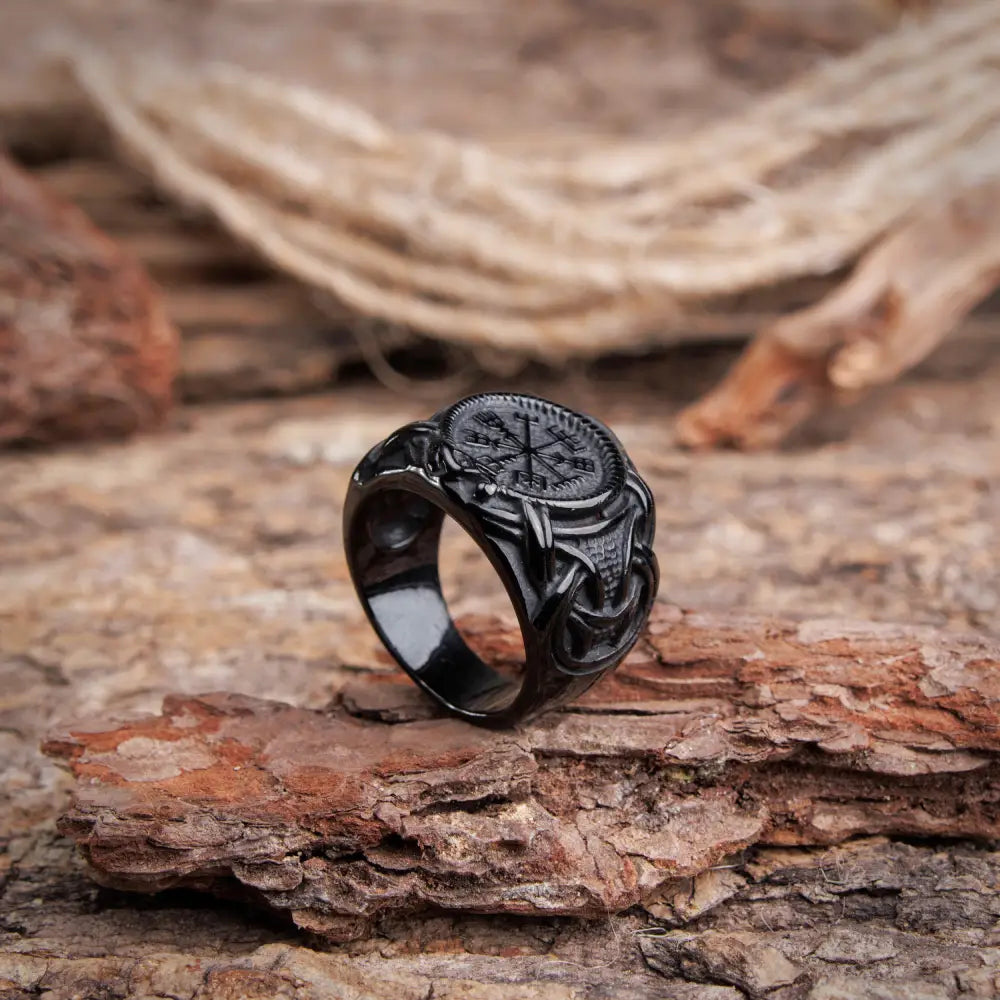 Black Vegvisir Ring