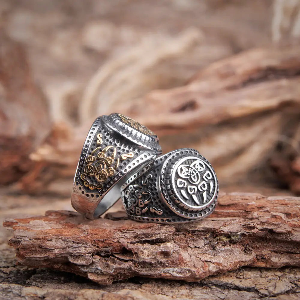 Bear Paw Claw Ring