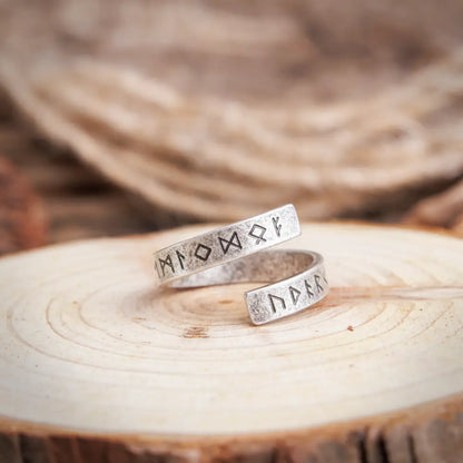 Nordic Amulet Runes Ring
