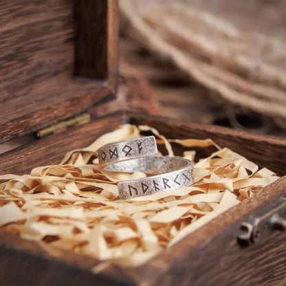 Nordic Amulet Runes Ring