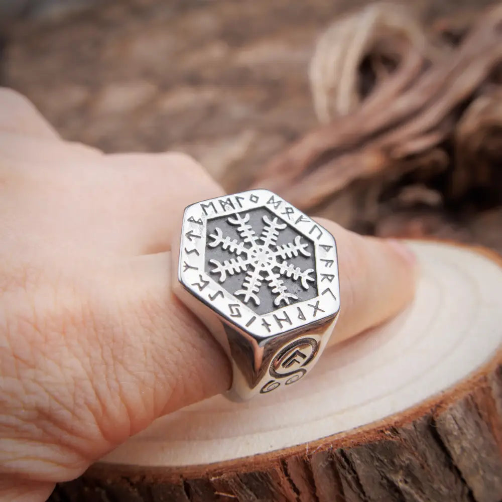 Helm Of Awe Ring