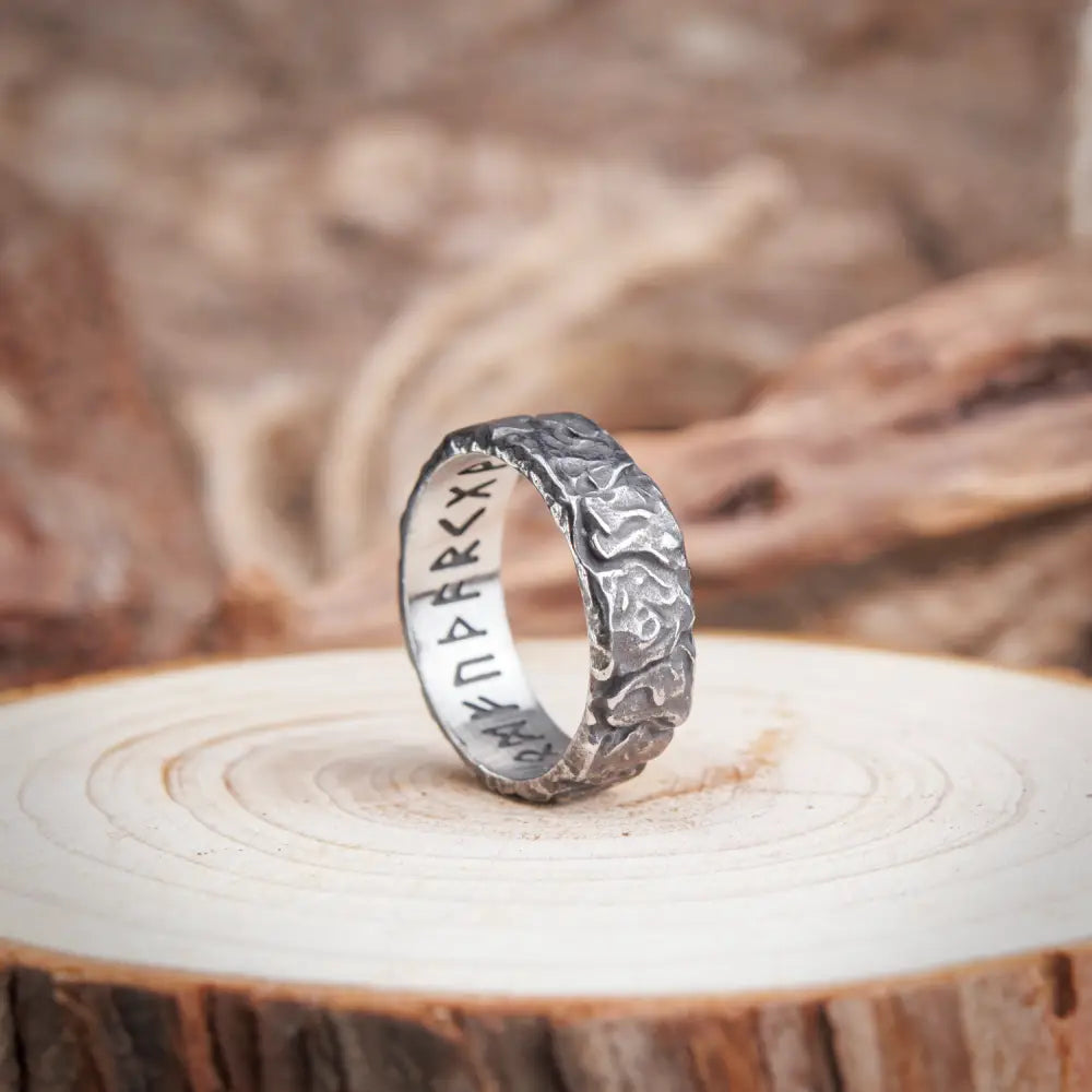 Ravine Ring