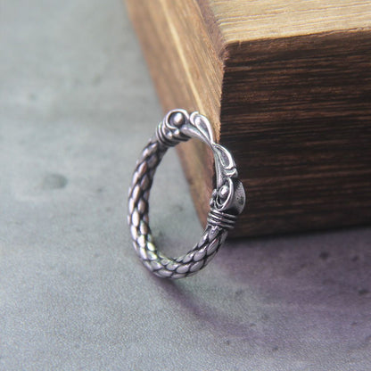 Two Entwined Ravens Ring